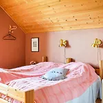 Lovely Home In Lonevag With Wifi *